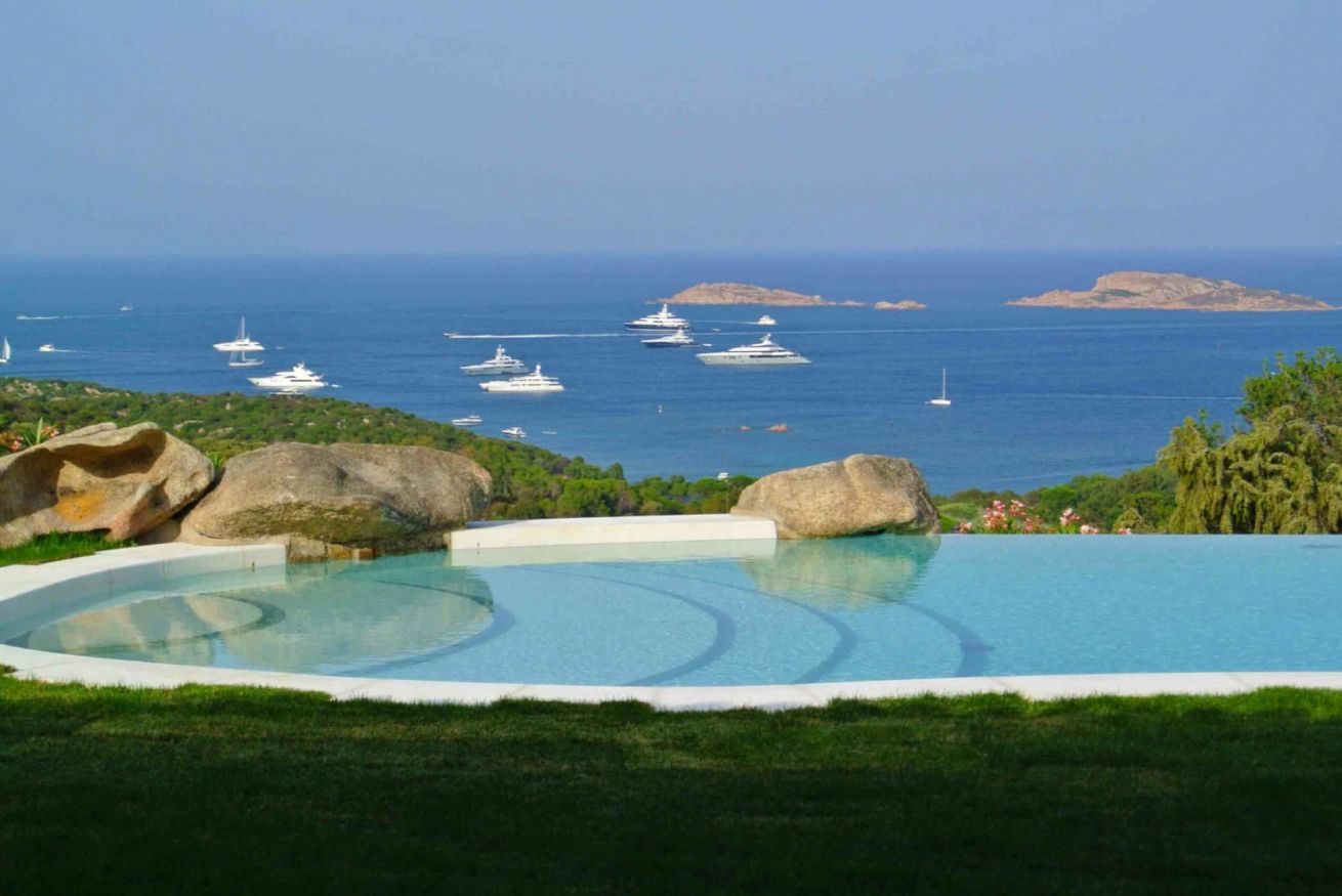 elite-collection-villa-the-golden-view-01