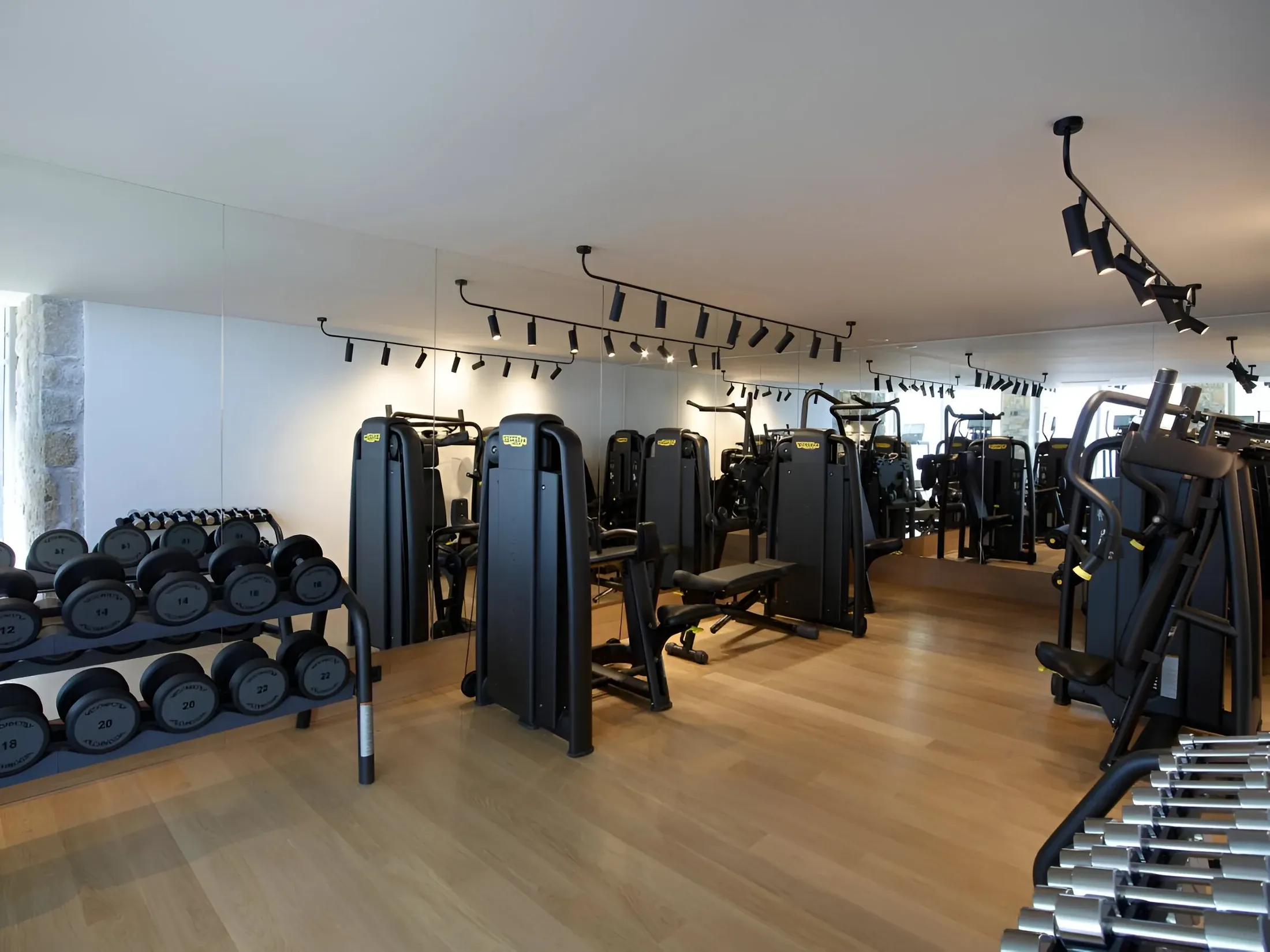 17 - Mykonos Fanari palestra 2