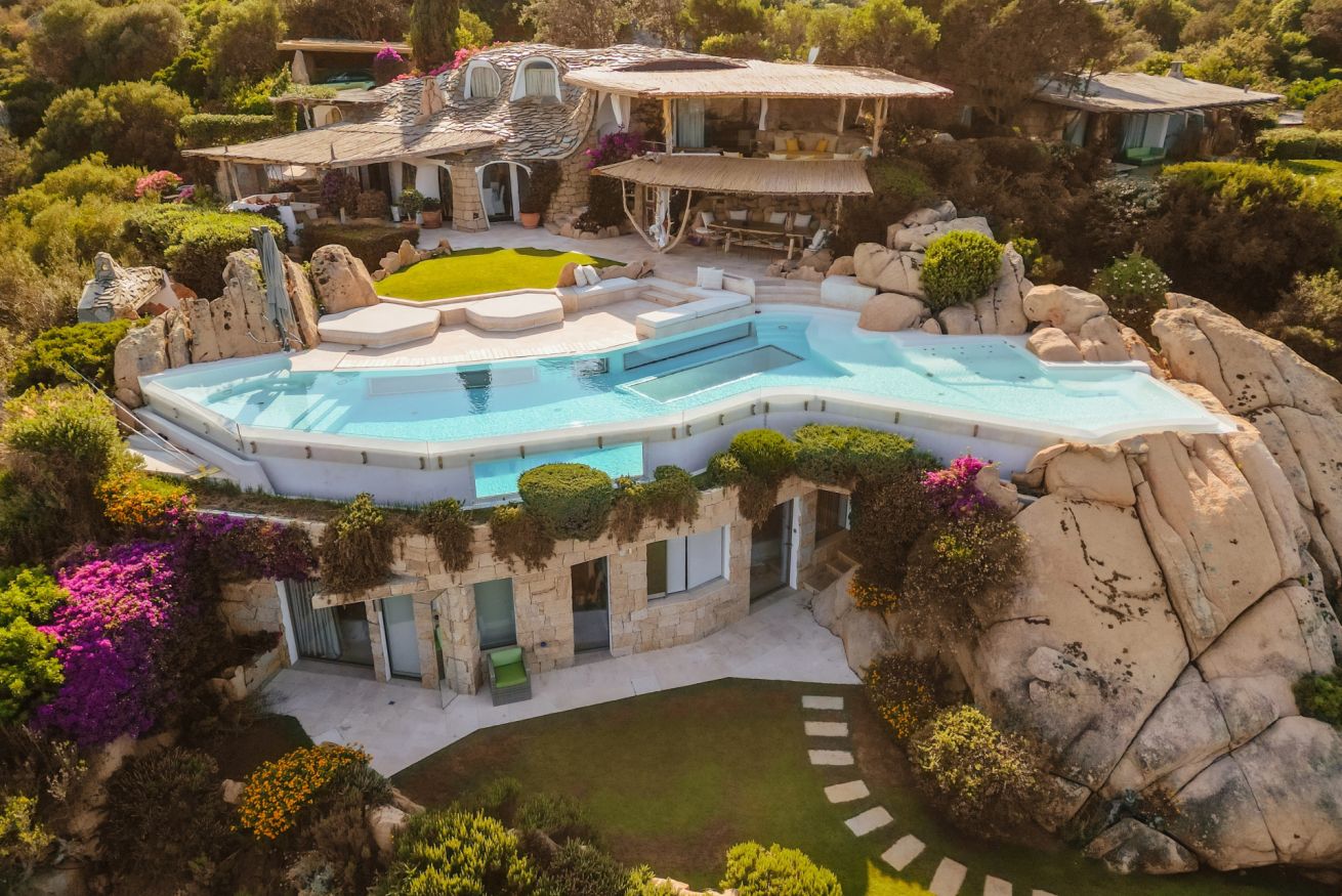elite-collection-villa-le-grotte-01